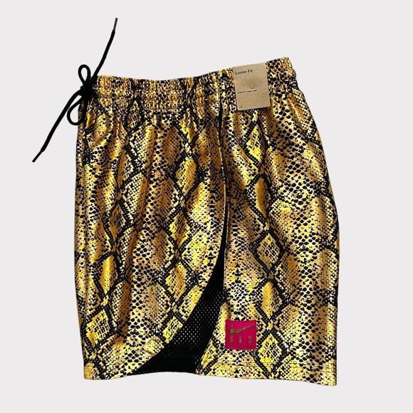 NEW Nike Dri-FIT Rebel Fly Basketball Shorts Large Gold Black Snake Print Womens - Picture 2 of 8